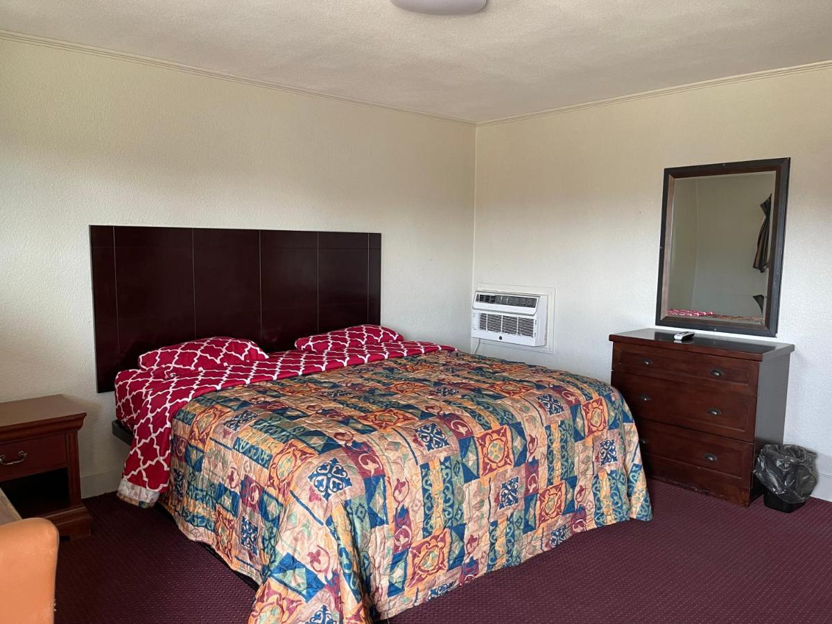Budget Inn مونرو المظهر الخارجي الصورة