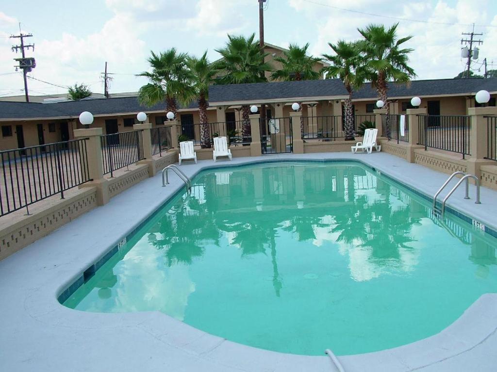 Budget Inn مونرو المظهر الخارجي الصورة